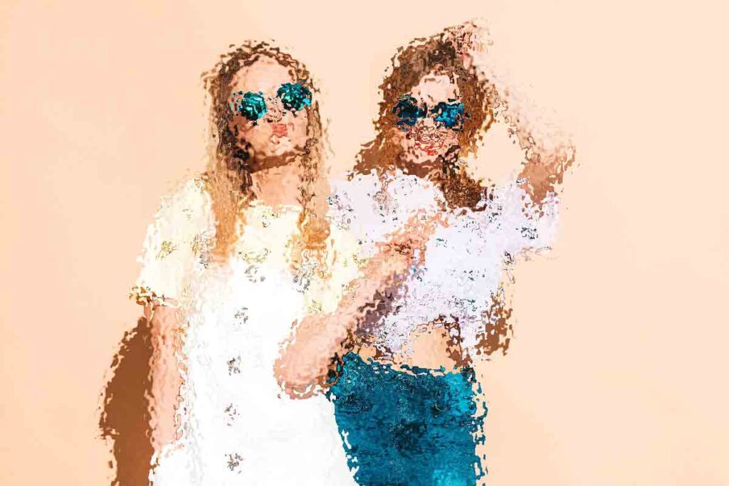 The Top of Our Favorite Travel Clothing Brands 5 f18
