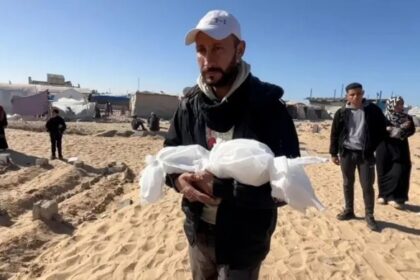 690x390cc mrk 31 12 2024 gazze bebekler soguktan oluyor