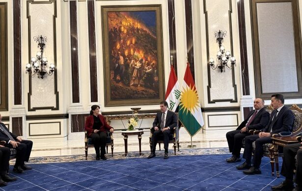 690x390cc heyet necirvan barzani gorusme basladi2