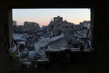 Israil 16 boyunca suren saldirilar sonrasi Foto Reuters