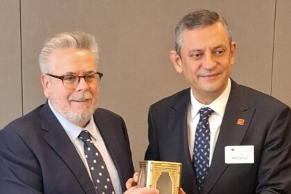 nacho sanchez amor ocalan in cagrisi muazzam bir adim