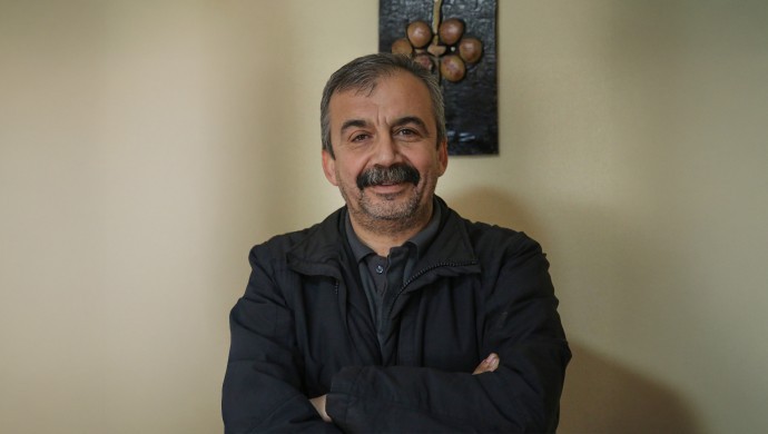 690x390cc sirri sureyya onder foto