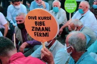kurt dili icin anayasa degisikligi cagrisi kurtceye statu verilmeli